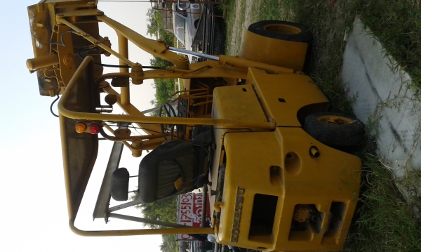 ขายรถตัก โคมัสสุ SD 10-3  ราคาถูก