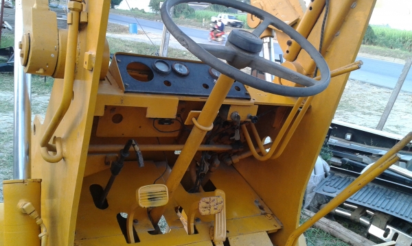 ขายรถตัก โคมัสสุ SD 10-3  ราคาถูก