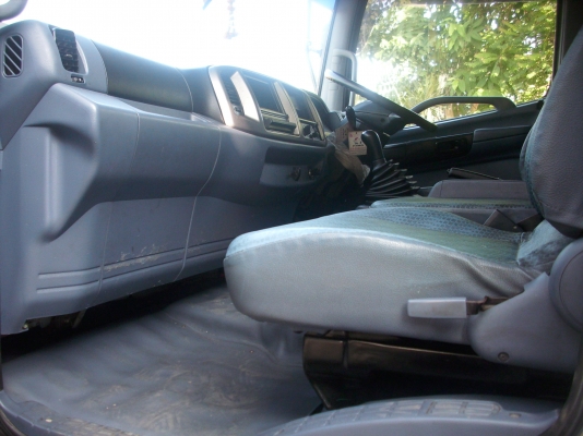 ขายหกล้อตู้ 10 บาน HINO FC 9 J EURO 3 ปี53