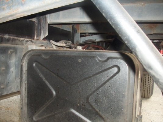 ขายหกล้อตู้ 10 บาน HINO FC 9 J EURO 3 ปี53