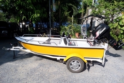 ขาย เรือไฟเบอร์ 12 ฟุตพร้อมเครื่องซูซูกิ 40 แรง พร้อมอุปกรณ์ สภาพพร้อมใช้งาน ราคา 125,000