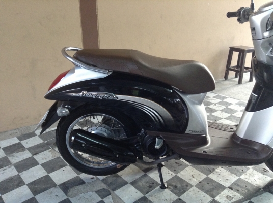 ขาย!!!ฮอนด้าสกู๊ปปี้ไอ ปี54 รถเครื่องดีคับ มีเล่มทะเบียนครบ ภาษีไม่หมด