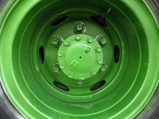 ขายหกล้อดั้ม ติดเครน 3.0 ตัน ยูนิต 122 HP เครื่องดี คัชซีสวย