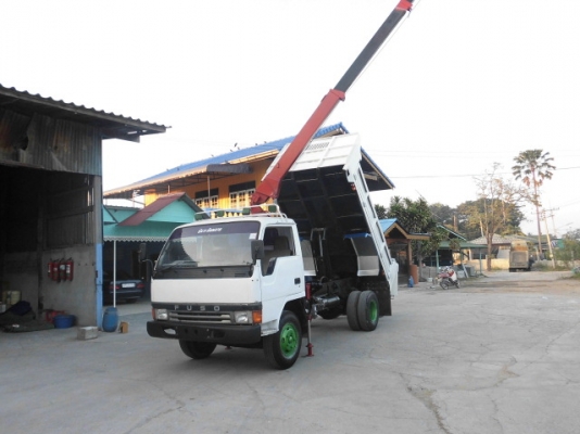 ขายหกล้อดั้ม ติดเครน 3.0 ตัน ยูนิต 122 HP เครื่องดี คัชซีสวย