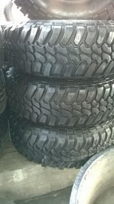 ขายยาง 265 75 16 ปี12 ชุดละ11000