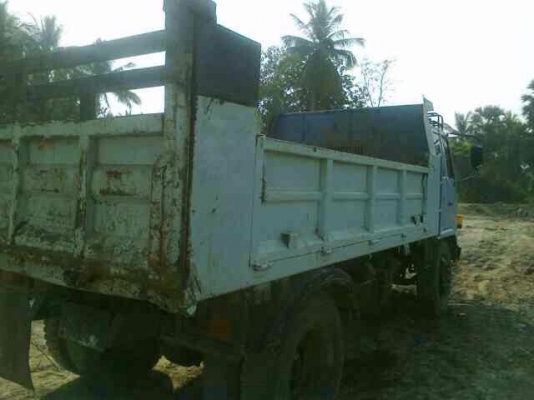 ขายดาว์นหกล้อ Isuzu FSR เครื่อง 165 แรง ยาง 9.00 ส่งอีก 39 งวดๆละ 19,350 บาท ขายดาว์นหกล้อ Isuzu FSR เครื่อง 165 แรง ยาง 9.00 ส่งอีก 39 งวดๆละ 19,350 บาท