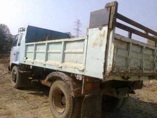 ขายดาว์นหกล้อ Isuzu FSR เครื่อง 165 แรง ยาง 9.00 ส่งอีก 39 งวดๆละ 19,350 บาท ขายดาว์นหกล้อ Isuzu FSR เครื่อง 165 แรง ยาง 9.00 ส่งอีก 39 งวดๆละ 19,350 บาท