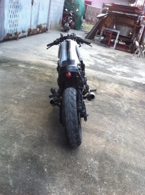 ขาย หรือ แลก cbx 750 f     55000 inv แท้  ต่อรองได้  รถอยู่ กทม สุขุมวิท 71 ติดต่อ  087 562 6770    add  เฟสมาคุยกันได้คับผม   asdawut anpapom