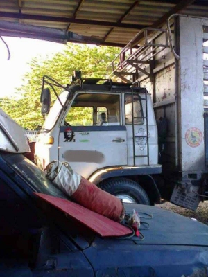 ***ขายแล้วครับขอบคุณ Truck2hand ขาย10ล้อเพลาเดียวไม่ดั้ม ISUZU JCM วางเครื่องROCK 6BG1 175แรง(ลงเล่ม) เครื่องดีมากๆไม่มีหลวม แรงดีไม่เยิ้ม ช่วงล่างโบกี้ใหญ่ แหนบยาว คัสซีสวยเดิมไม่ปะไม่ดาม ไม่บวม กระบะเหล็กคอกเกษตรสภาพดีไม่ผุ พื้นดีข้างดี หัวเก๋งดีไม่ผุ ภ