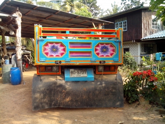 ขายรถหกล้อดั้มพ์