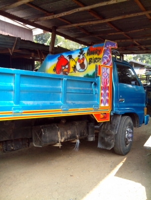 ขายรถหกล้อดั้มพ์