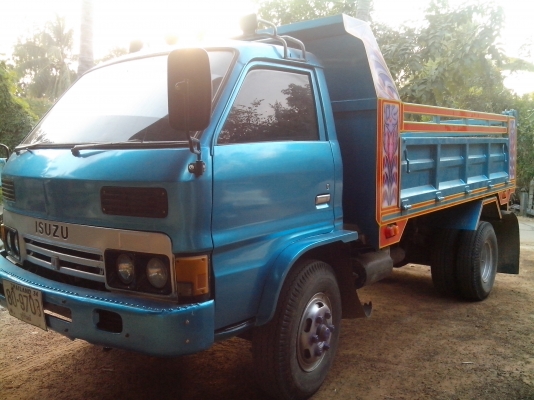 ขายรถหกล้อดั้มพ์