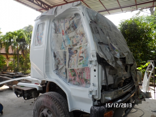 ขายด่วน รถห้าง 6 ล้อ NISSAN PKB 454  220 แรง terbo ปี 48 หัว-คัสซี่ยาว 7.50 เมตร ราคา 790000