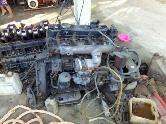ขายเครื่องยนต์6ล้อและข้อเหวียง ยี่ห้อ Isuzu