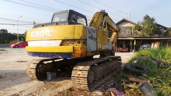 ลดราคาด่วน เอาไปเลย 620000 ขายไม่แพงครับ KOBELCO SK 120-3 ลดราคาด่วน เอาไปเลย 620000 ขายไม่แพงครับ KOBELCO SK 120-3