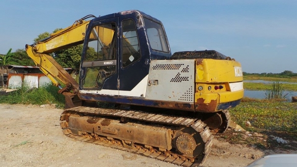 ลดราคาด่วน เอาไปเลย 620000 ขายไม่แพงครับ KOBELCO SK 120-3 ลดราคาด่วน เอาไปเลย 620000 ขายไม่แพงครับ KOBELCO SK 120-3