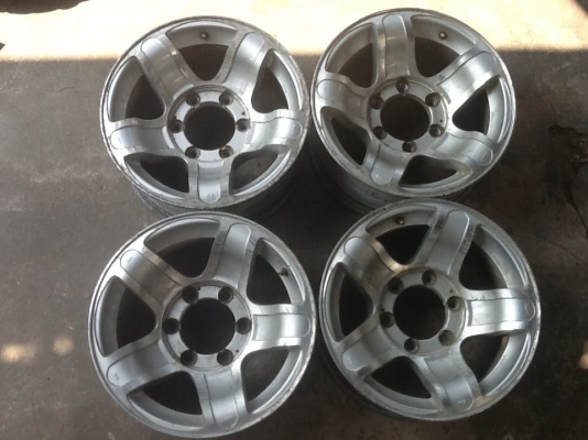 ล้อแม็กขอบ 15