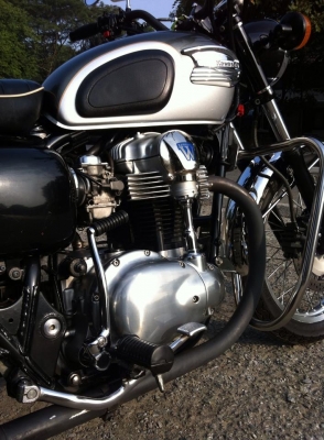 w650   ปี2008    ราคา 230,000   สพม   0849300148  นครปฐม