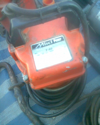 ปั้มน้ำไดโวล่ญี่ปุ่น 2 นิ้วสภาพพร้อมใช้งานเป็นของญี่ปุ่นแท้ครับขนาด 2 นิ้วครับ แรงครับรุ่นนี้ ราคานี้คุ้มมากครับ