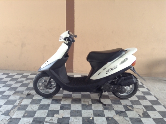 ขาย!!!ฮอนด้าดีโอ้50cc ปีที่ซื้อ53 รถเครื่องดีคับ ขับขี่ดี มีกล่องใหญ่เก็บของใต้เบาะคับ
