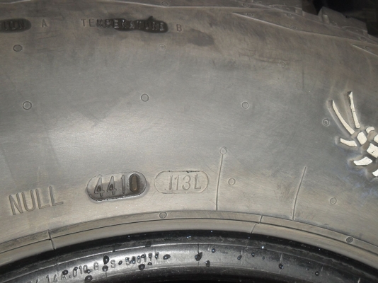 ยาง 245/70R16 AT ปี10 สวยๆ 4 เส้น ราคา 3300 บาท