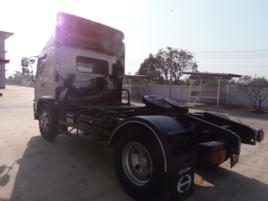 ขายรถบรรทุก 6 ล้อหัวลาก HINO สภาพสวย