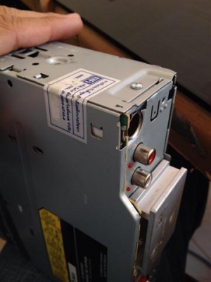 ขายเครื่องเล่น CD JVC มือสองสภาพดี ใช้งานได้ปกติ