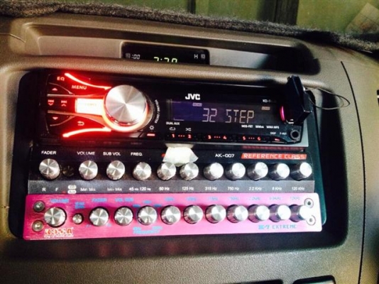 ขายเครื่องเล่น CD JVC มือสองสภาพดี ใช้งานได้ปกติ