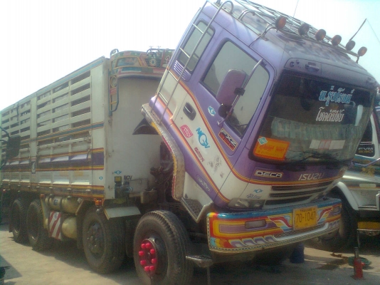 isuzu 320 พร้อมก็าซ NGV 10 ถัง คอกเกษตร 24 ล้อ