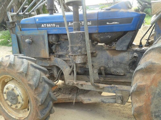 รถไถ ฟอร์ด  AT6610.  สนใจติดต่อ 081 - 6079515