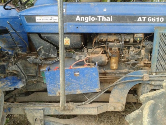รถไถ ฟอร์ด  AT6610.  สนใจติดต่อ 081 - 6079515