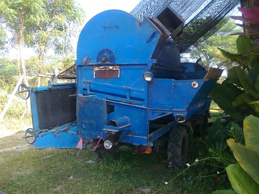 รถโม่ข้าว TOYOTA ไดน่า BU20 โม่แบบสายพานตราเกษตร