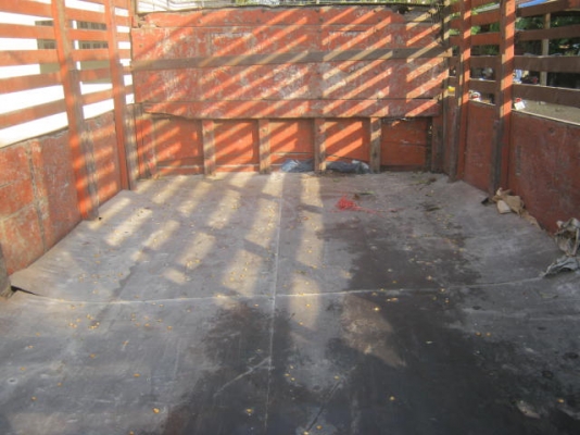 รถ6ล้อหัวยาว