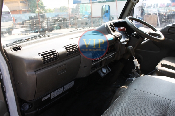 ขายหัวเก๋งรถบรรทุกเก่าญี่ปุ่นยี่ห้อ ISUZU NKR ขายหัวเก๋งรถบรรทุกเก่าญี่ปุ่นยี่ห้อ ISUZU NKR