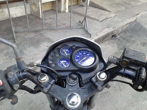 Sonic ปี 46 สีดำ เทา รถบ้าน เครื่องเดิม เอกสารครบ  ราคาเร้าๆ