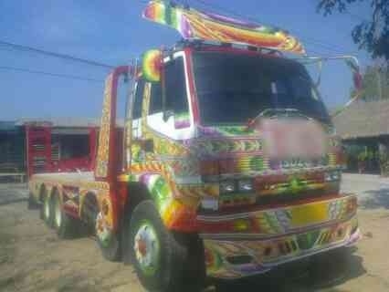 ขายรถบรรทุก Isuzu Rocky 12 ล้อ 2 เพลา เครื่อง 195 แรง เทเลอร์รถเกี่ยวบันไดไฮโดรลิค ยางดี ทะเบียนพร้อม