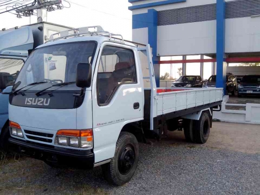 ขายรถหกล้อ ISUZU 110 แรง  สภาพพร้อมใช้งาน  ทะเบียนพร้อมโอน