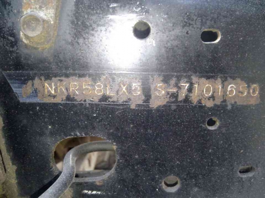 ขายรถหกล้อ ISUZU 110 แรง  สภาพพร้อมใช้งาน  ทะเบียนพร้อมโอน