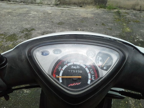 ขายด่วน mio ปี 48 สีชมพู รถบ้าน สภาพเดิมๆ เครื่องแน่น ไม่หลวม ไม่มีควัน เอกสารครบถ้วน ราคาถูกมากๆ