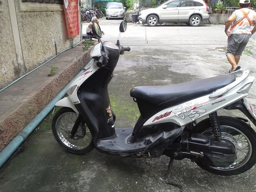 ขายด่วน mio ปี 48 สีชมพู รถบ้าน สภาพเดิมๆ เครื่องแน่น ไม่หลวม ไม่มีควัน เอกสารครบถ้วน ราคาถูกมากๆ