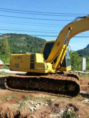 ขาย รถแบ็คโฮ KOMATSU PC120-6