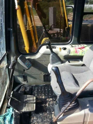 ขาย รถแบ็คโฮ KOMATSU PC120-6