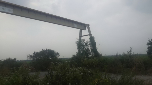 ขายแพล๊นท์หล่อเสาเข็ม แผ่นพื้น มีอุปกรณ์จำนวนมาก