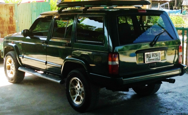 ขายรถจี๊บ cherokee sport limited ปี2001 โฉมมล สวยพร้อมใช้