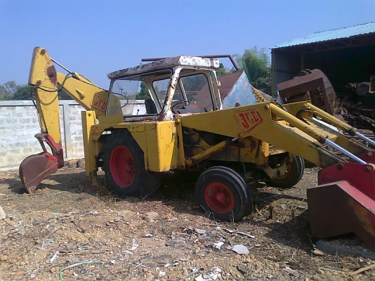 JCB 3 II