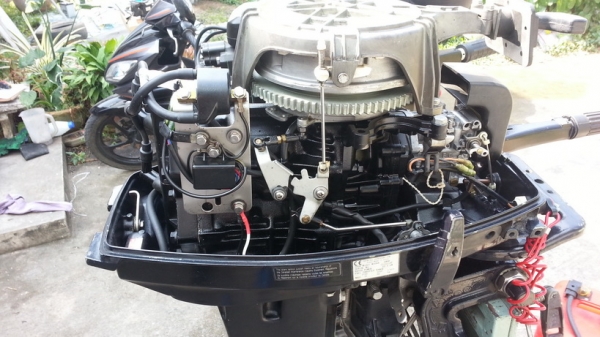 ขายเครืองเรือ 15 แรง กับ 30 แรงหางสั้น สวยๆครับ ขายเครืองเรือ 15 แรง กับ 30 แรงหางสั้น สวยๆครับ