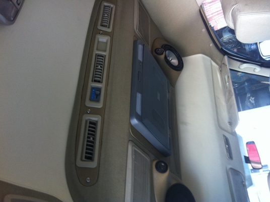 รถตู้ รถตู้