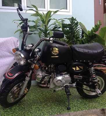 ขายกอลิล่า 125 CC ทะเบียนพร้อมโอน สีดำด้าน