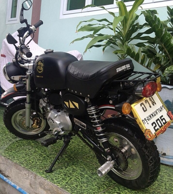 ขายกอลิล่า 125 CC ทะเบียนพร้อมโอน สีดำด้าน