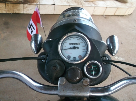 ขายหรือแลก(มีอะไรลองเสนอกันมาครับ) โรยัลแอนฟิลด์(โก๋อังกฤษ) เครื่องดีเซล สภาพเดิมๆครบๆขี่มันๆ ขายหรือแลก(มีอะไรลองเสนอกันมาครับ) โรยัลแอนฟิลด์(โก๋อังกฤษ) เครื่องดีเซล สภาพเดิมๆครบๆขี่มันๆ